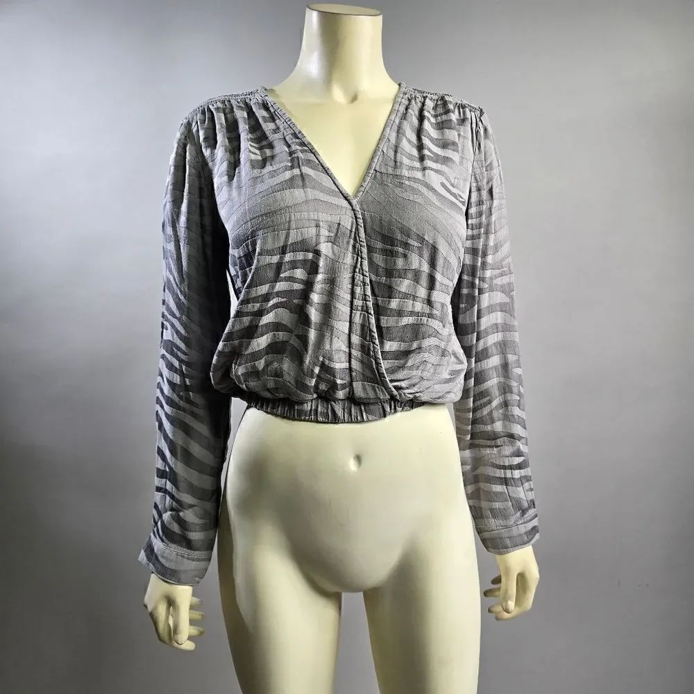 Bella Dahl xs top R6